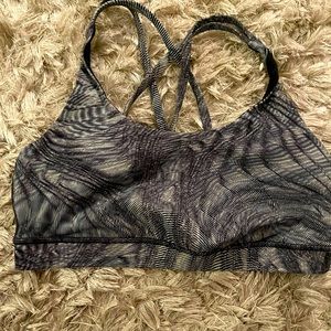 Lululemon Energy LongLine Sports Bra Multi Color Black & White.Size 10 Worn once